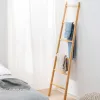 Scara suport prosoape Navaris, 170x56x3 cm, organizator mobil, picioare silicon, maro, silicon/bambus